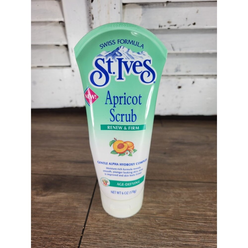St Ives Apricot Scrub Renew‎ & Firm Age-defying 6 Oz